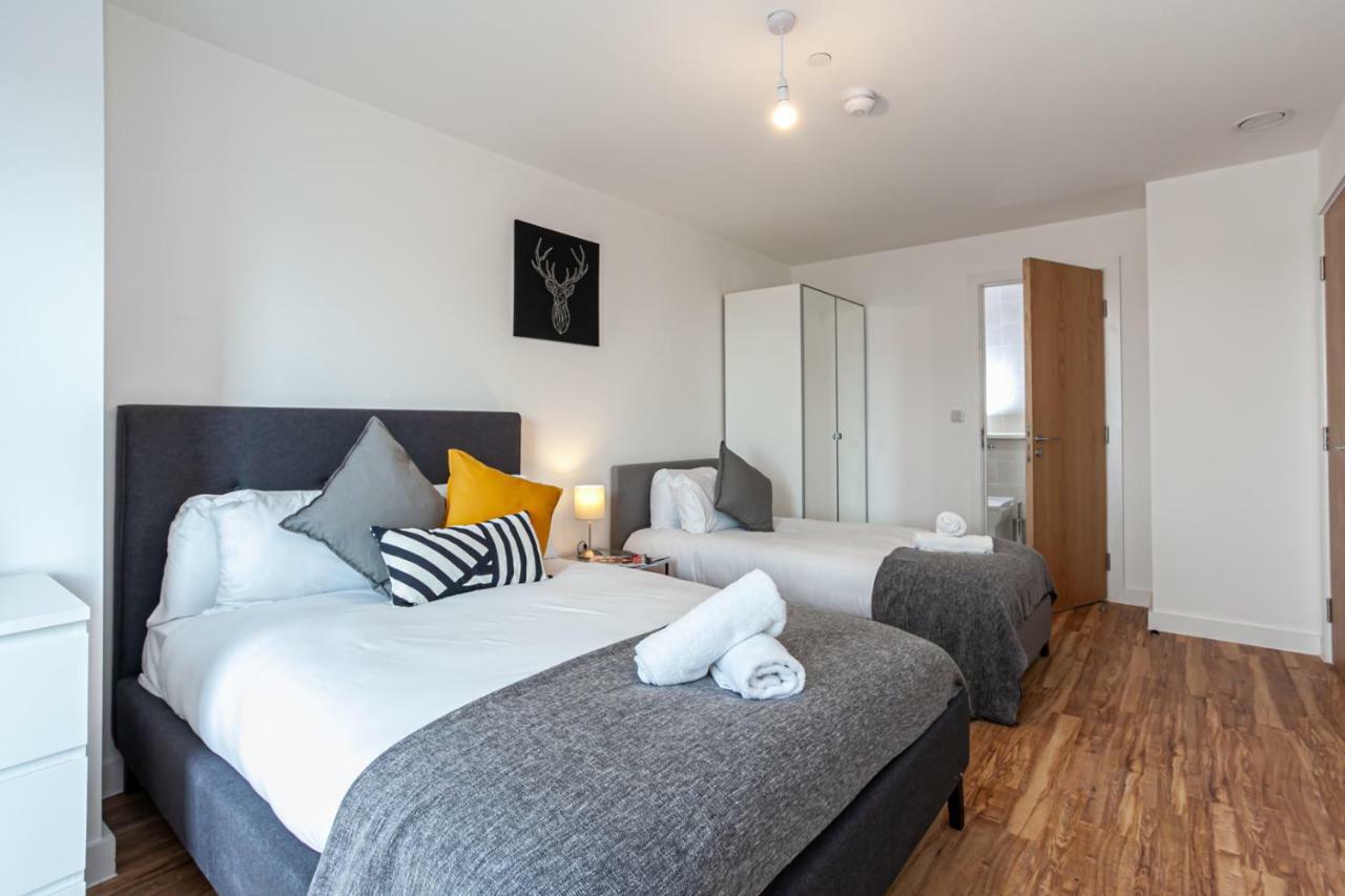 X1 Apartments Salford Quays Dış mekan fotoğraf