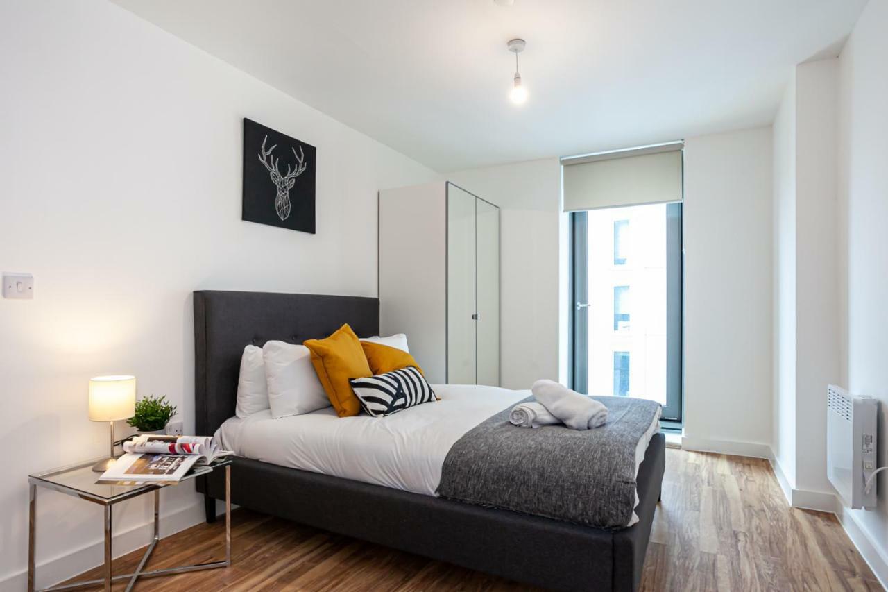 X1 Apartments Salford Quays Dış mekan fotoğraf